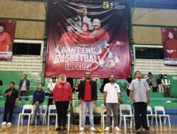 Ketua DPC PDI Perjuangan Banyuwangi, I Made Cahyana Negara Resmi Membuka Turnamen Banteng Basket Ball 2023