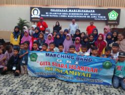 Irianto Apresiasi Torehan Prestasi MI Islamiyah Desa Kumendung di Lomba Probolinggo Marching Competition (Promarch’s) Bupati Cup 2023